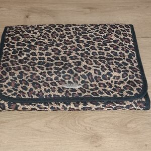 Leopard Print Foldable Organizer